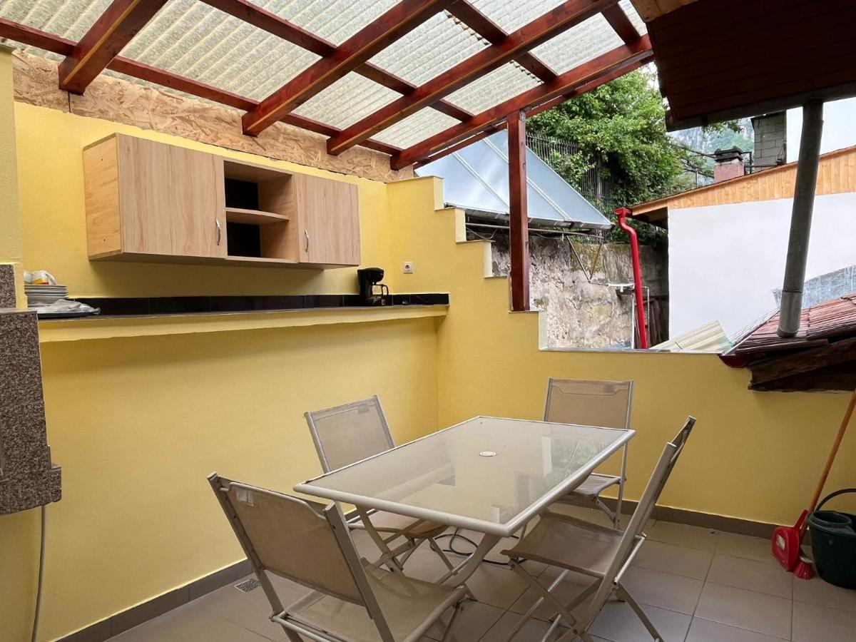 Casa Dina Hotel Baile Herculane Bagian luar foto
